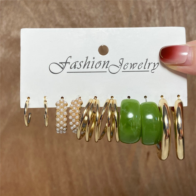 Cute Earrings for Women (Trendy jewelry's)💛