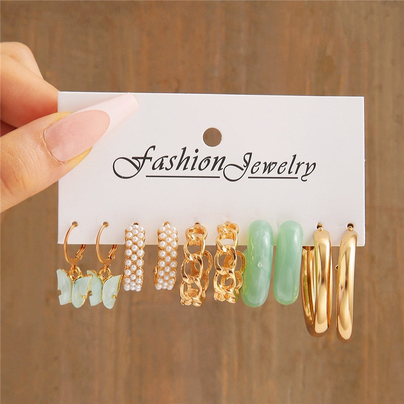 Cute Earrings for Women (Trendy jewelry's)💛