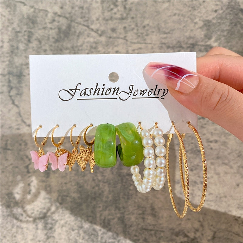 Cute Earrings for Women (Trendy jewelry's)💛